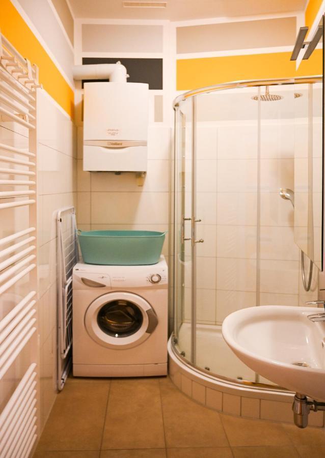 Backpacker Apartment Schoenbrunn Виена Екстериор снимка